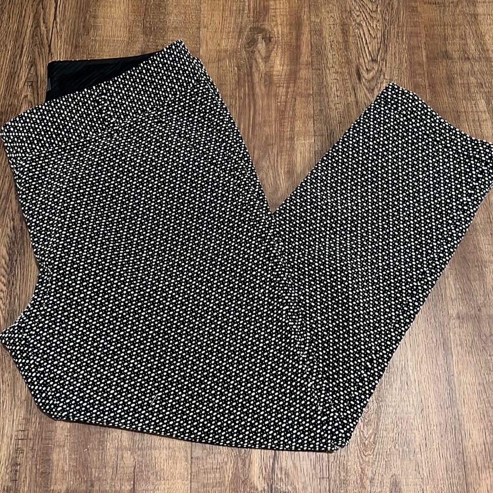 Cropped black and white dress pants